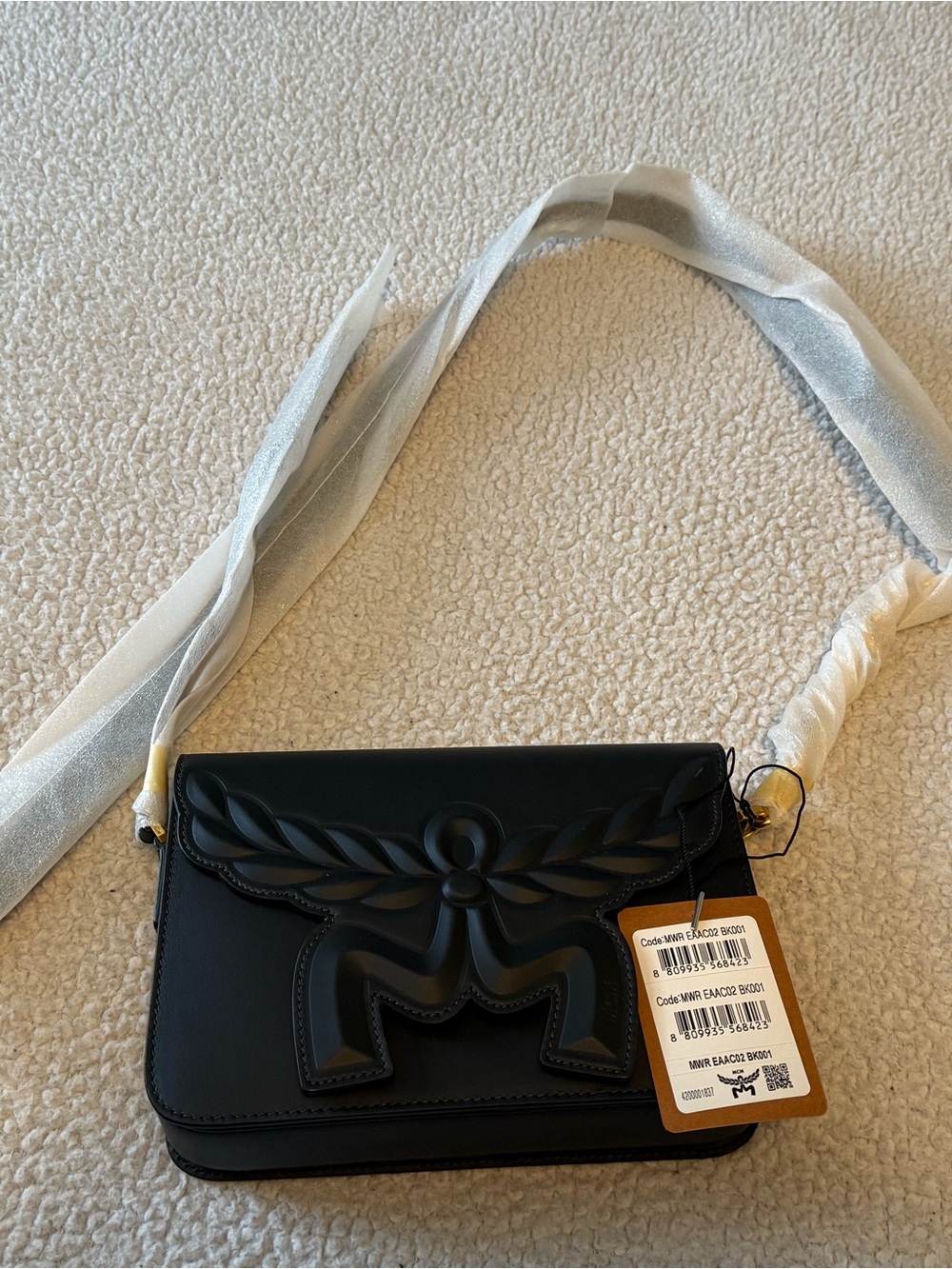 MCM
Himmel Maxi Logo Leather Crossbody Bag - Picture 3 of 11